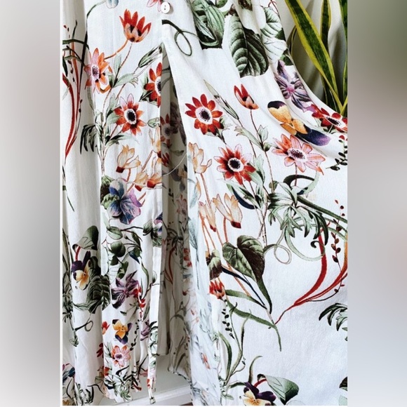 Dress Forum Floral Print Maxi Dress - Picture 9 of 11